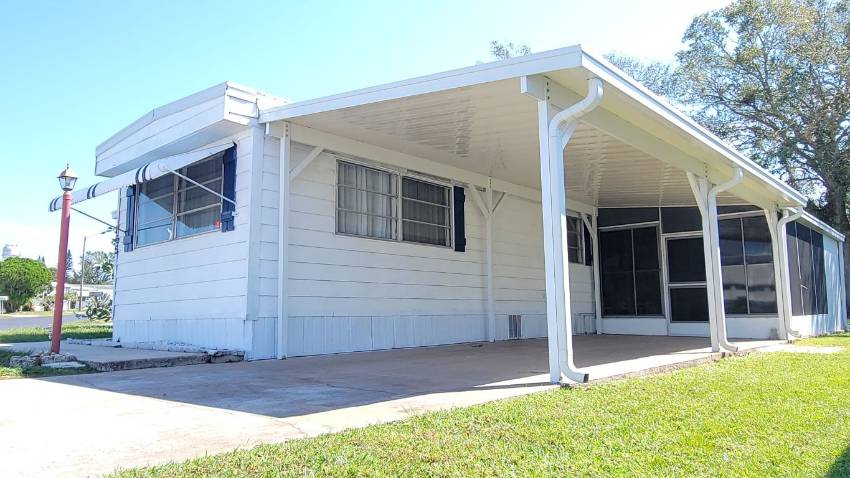 165 Juniper Drive West a Dundee, FL Mobile or Manufactured Home for Sale